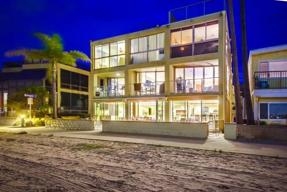 Waterfront Getaway 4 3 Bedrooms 3 Bathrooms Townhouse