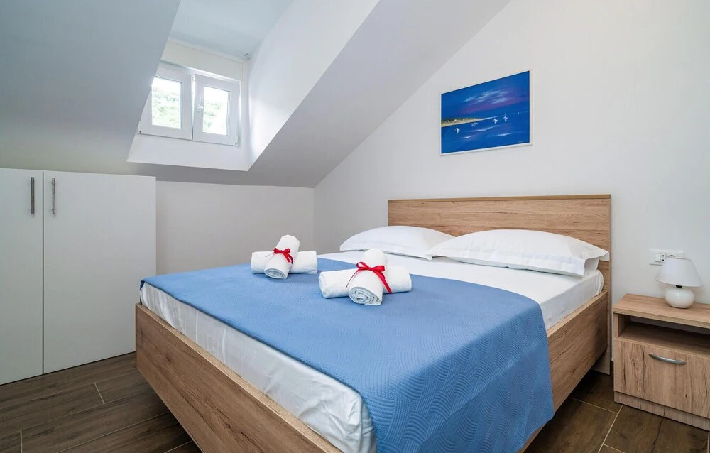Amazing Apartment in Zaton Veliki With Wifi and 4 Bedrooms