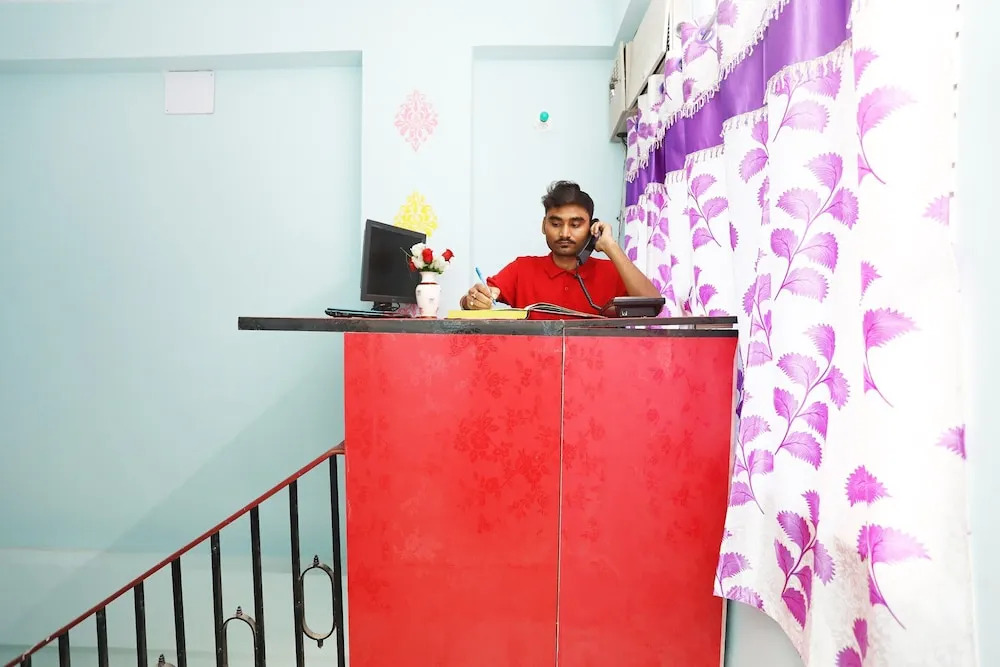 OYO Flagship 24174 Star Hospitality