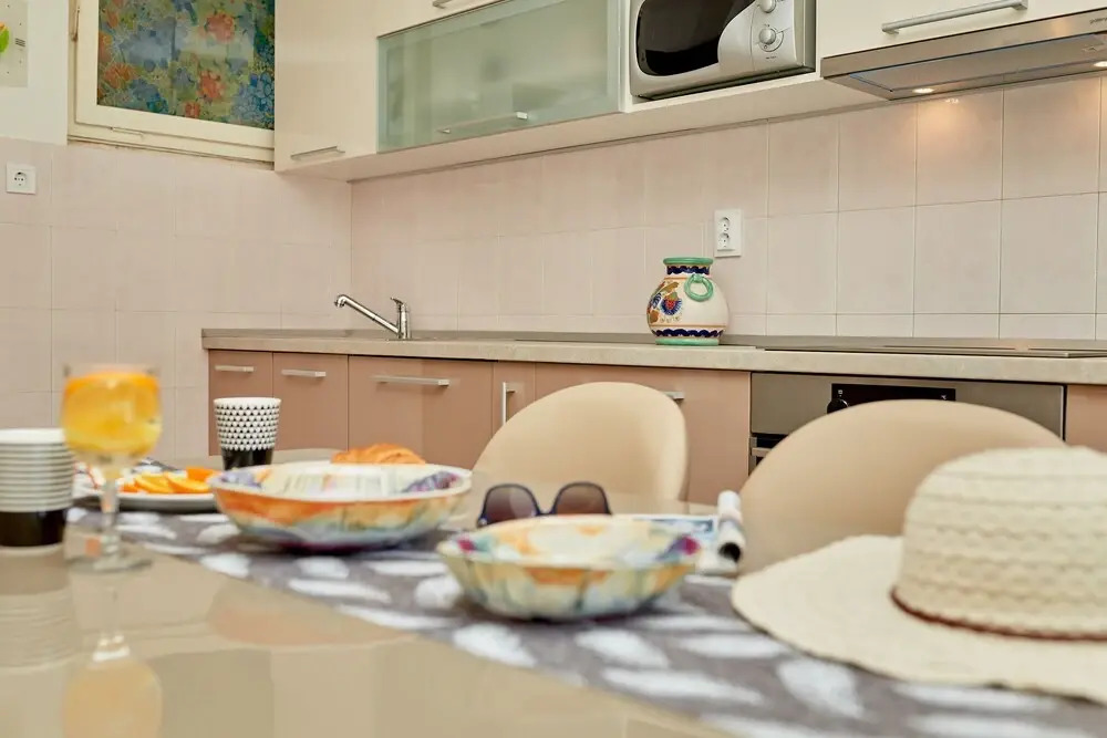Sky Breeze Apartment