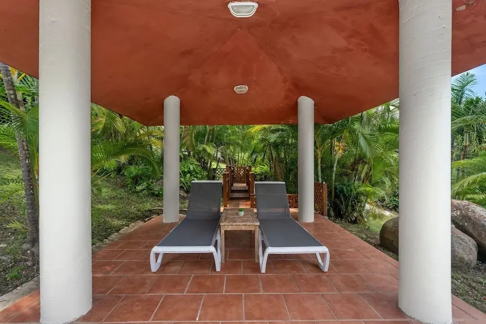 Nice Pool w Breathtaking Mountain Views BBQ