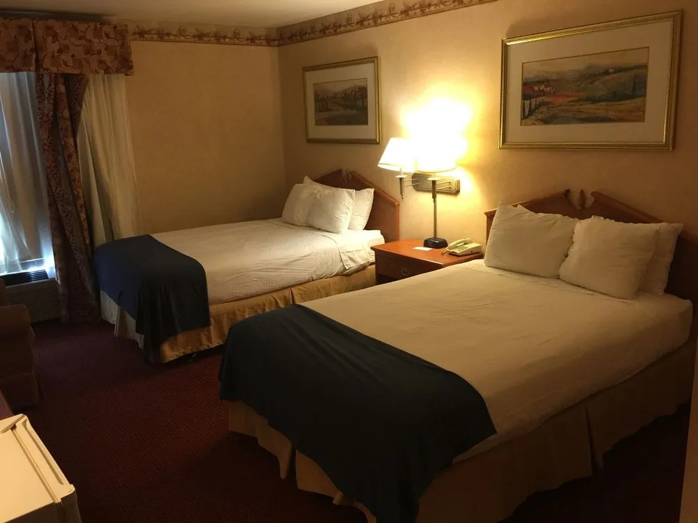 Fredericksburg Hill Country Hotel