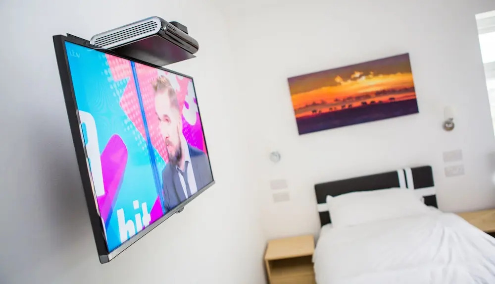Budget Rooms Crosskeys
