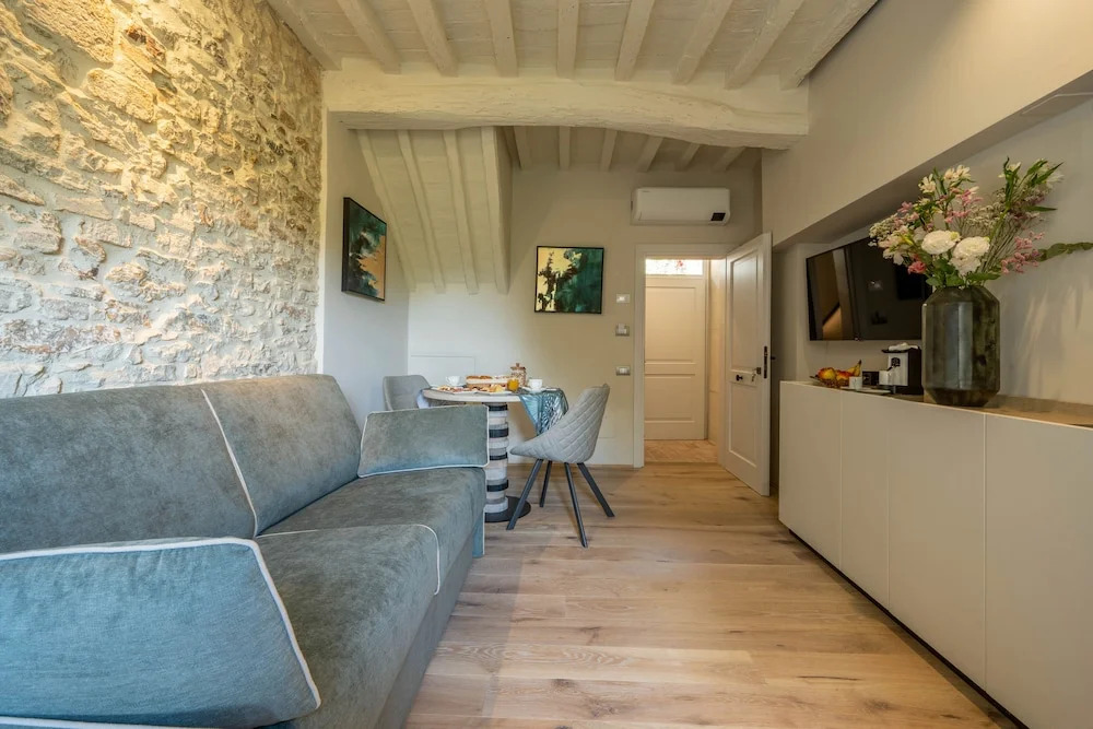 Forma your Boutique Suite