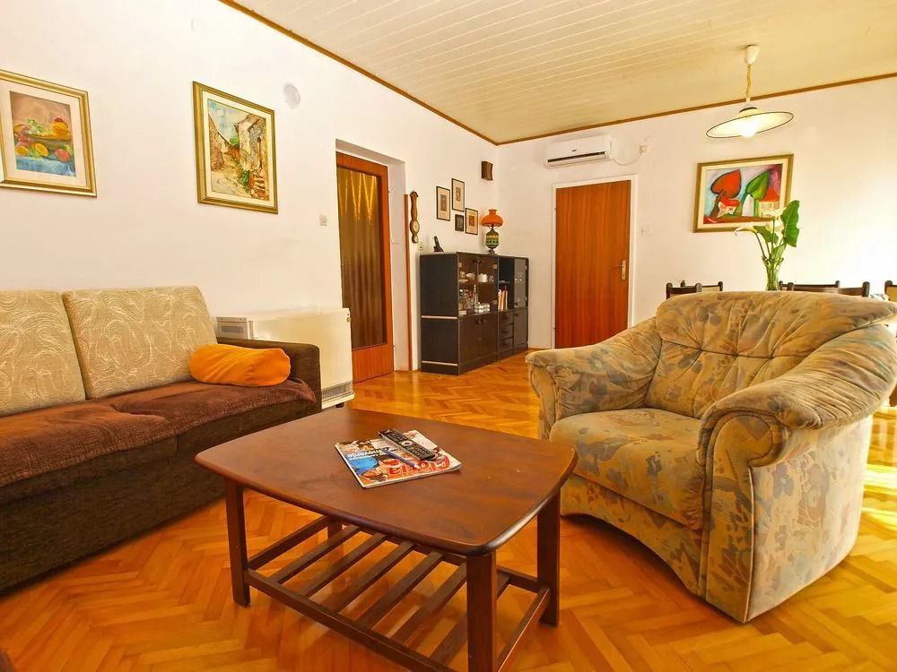 Apartment Enio 399