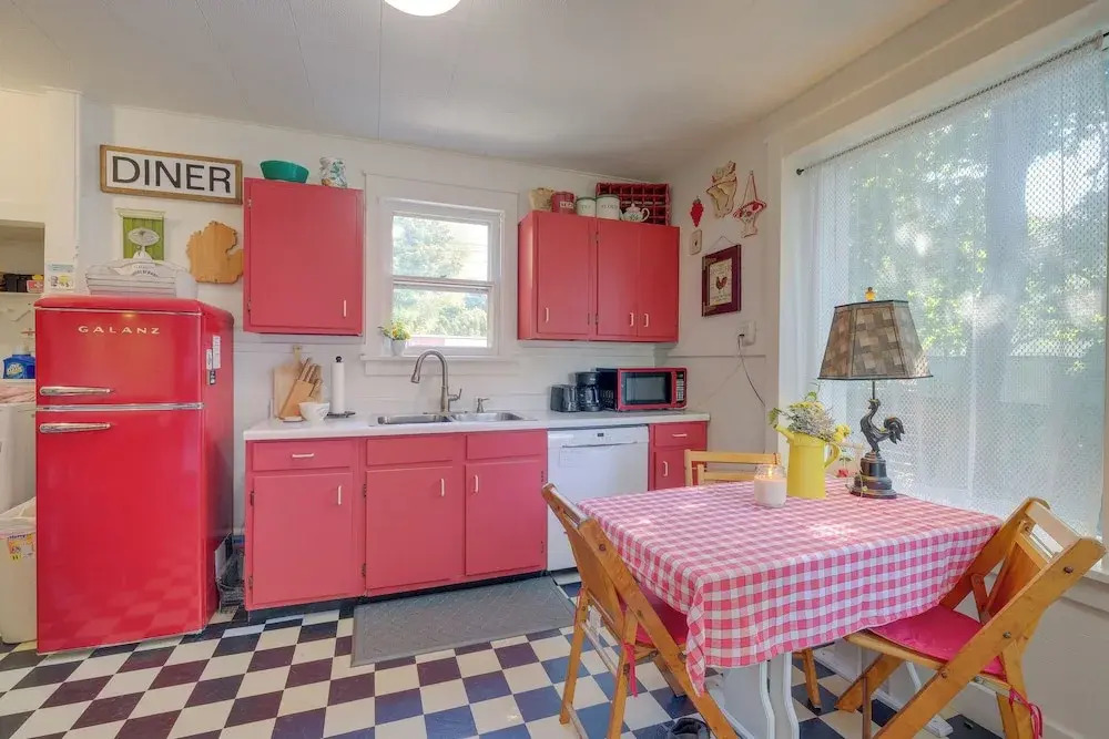 Vintage Charlevoix Home w/ Deck Near Round Lake