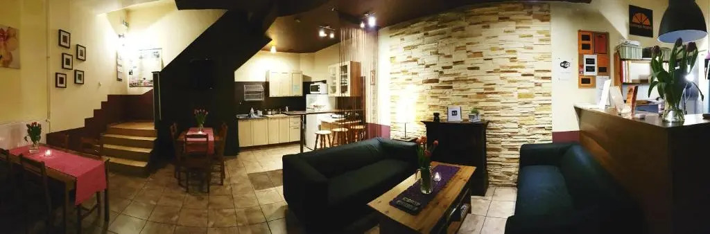 Hostel Orange