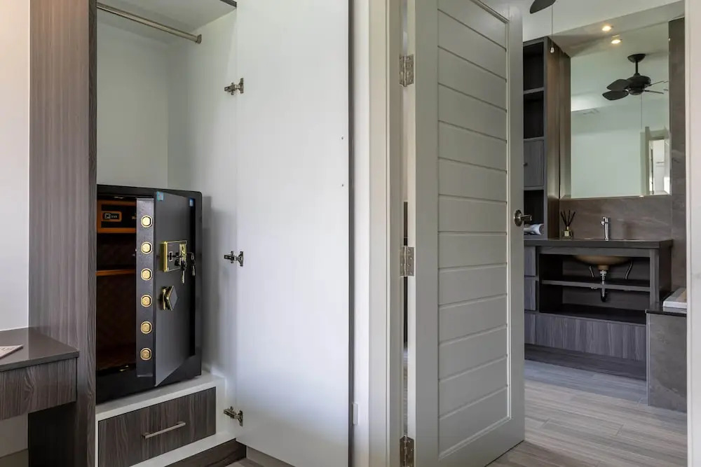 New Modern 3 Bedroom Pool Villa MS24