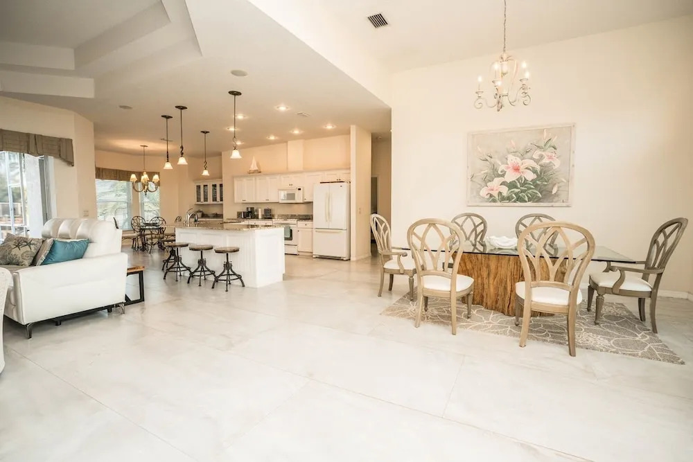 Gulfcoast Oasis - 910 Golf Island Dr 4 Bedroom Home