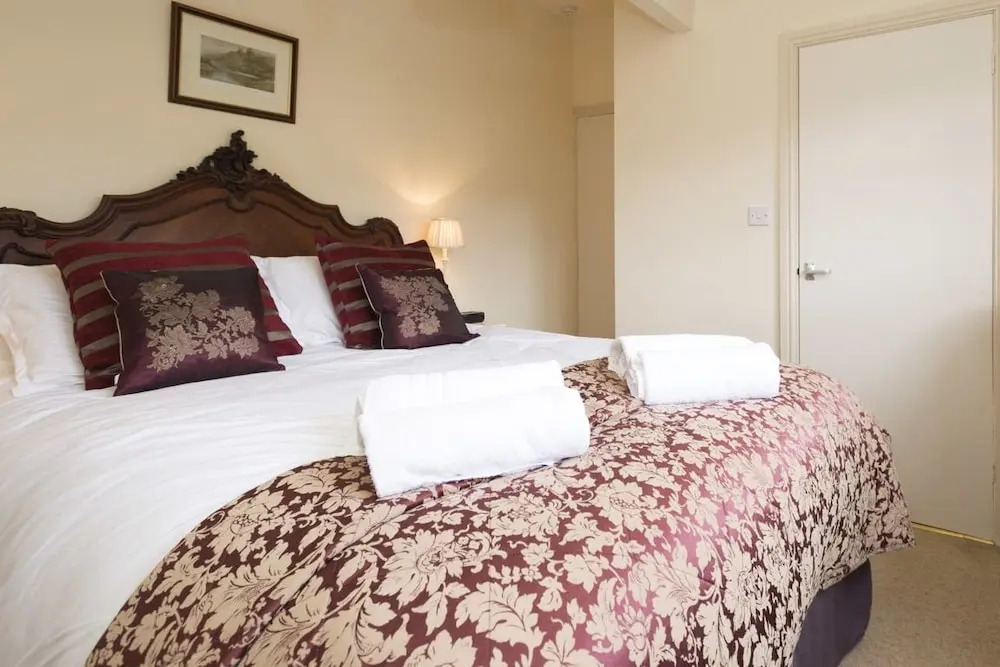 The Mount self-catering