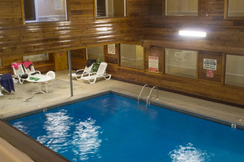Ambassador Inn and Suites