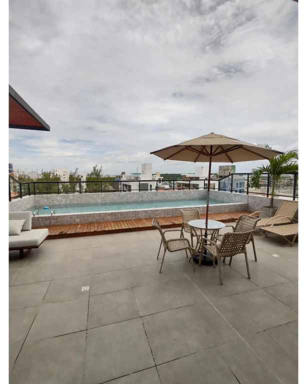 Apartamento em Intermares a 200 metros do mar