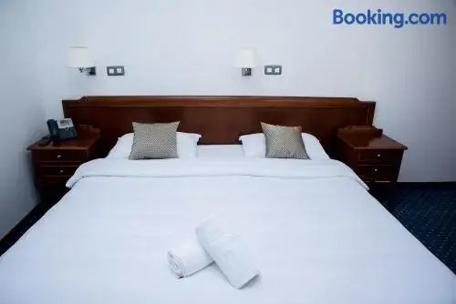 Hotel Hum