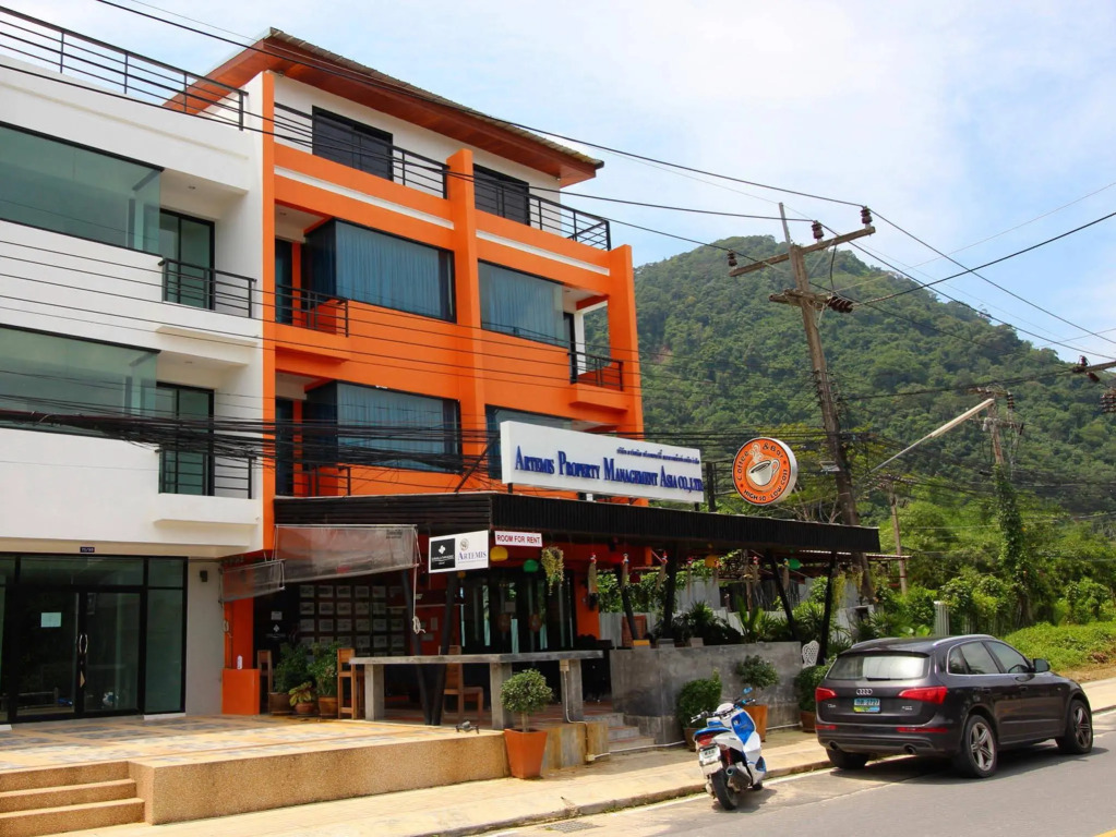 Hi So Low Cost Aparthotel