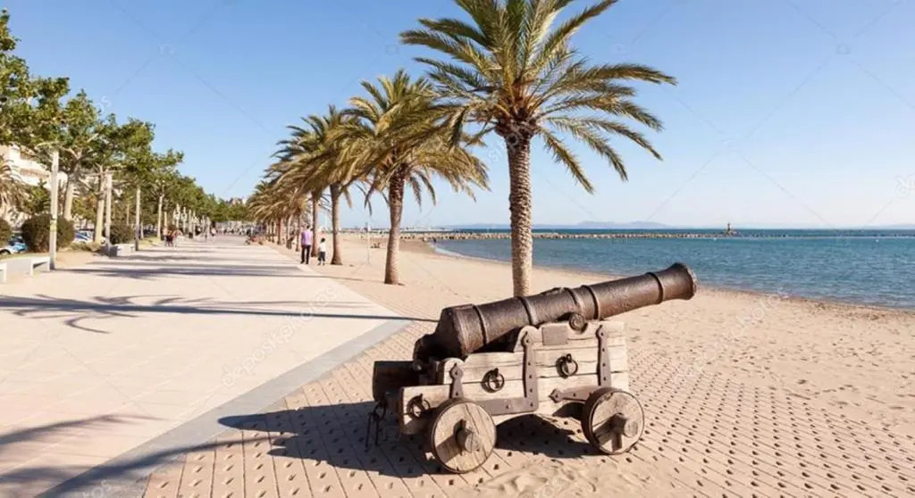 Apartamento para FAMILIAS a 50 metros de la playa