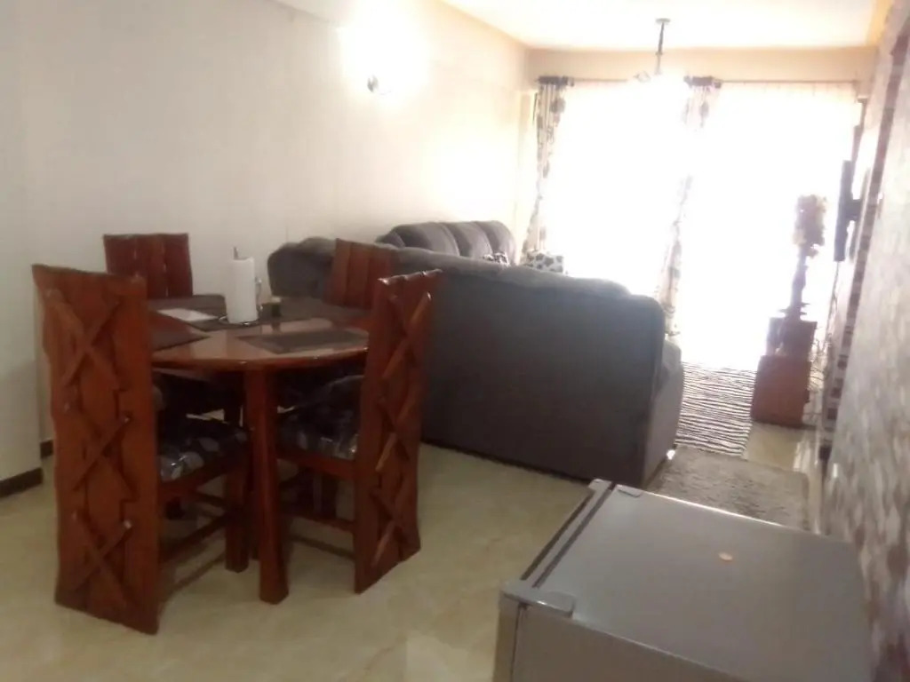 Cobot Suites Marcus Garden