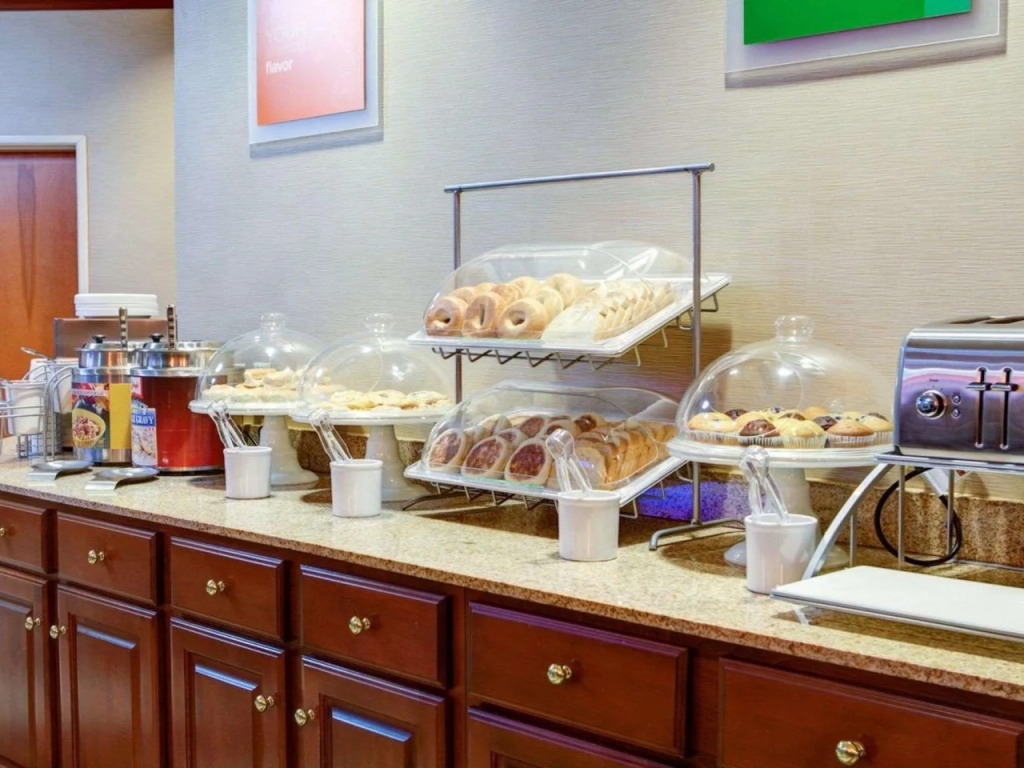 Comfort Suites Stevensville - St Joseph