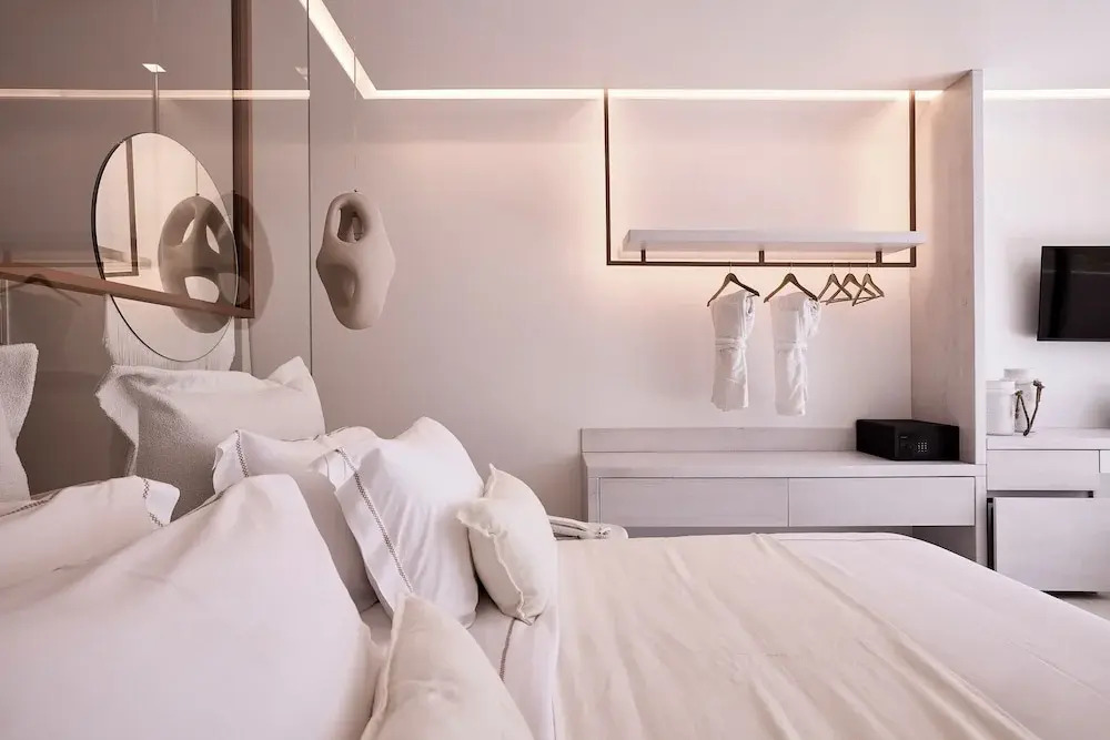 Ethereum Luxury Suites, a member of Mykonos Highlights