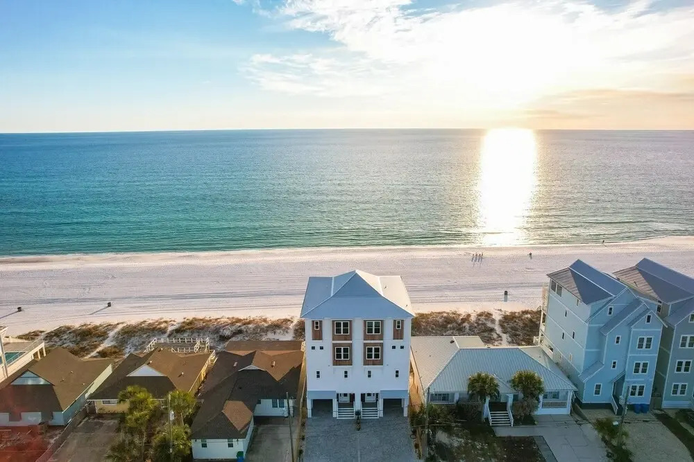 Joy By The Sea 5 Bedroom Home