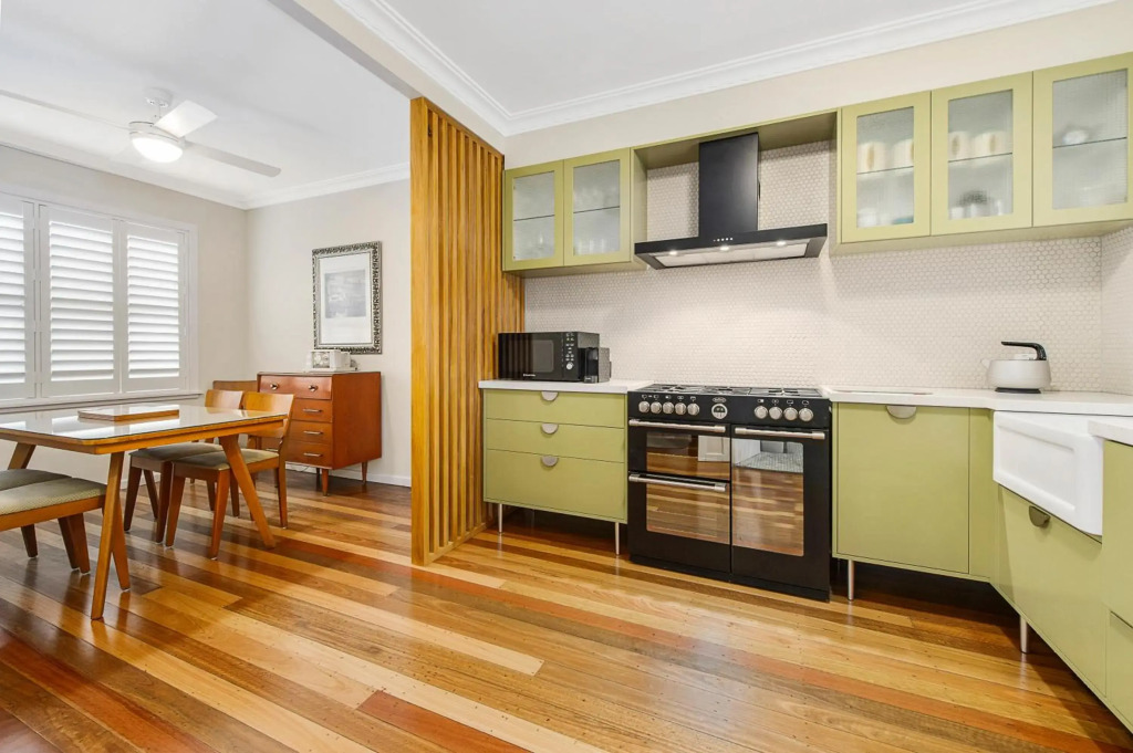 ONDINE 4 Belmore Street
