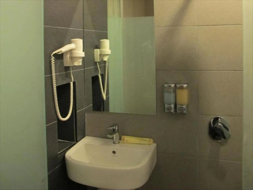 Hotel Austin Paradise - Taman Pulai Utama