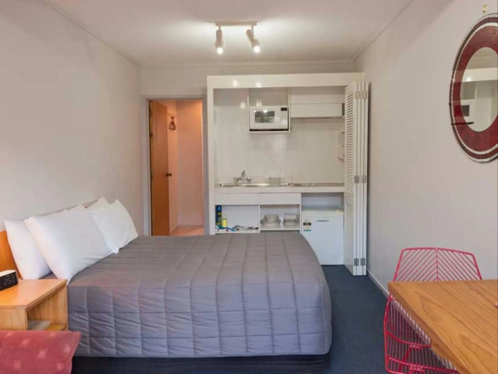 Edelweiss Motel