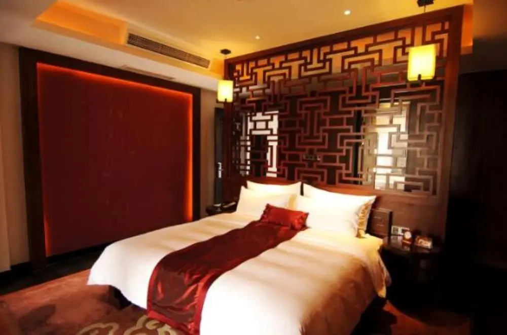 Langzhong Hirizon Hotel