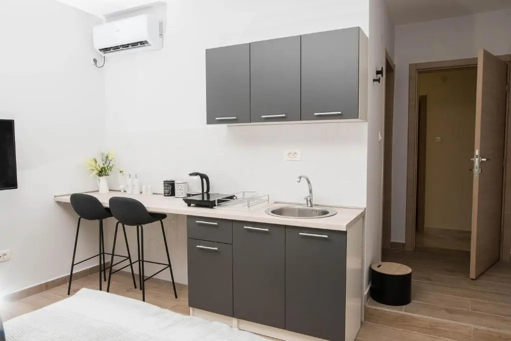 Studio apartment Vukcevic 2