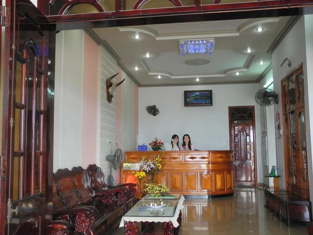 Nam Hong Hotel