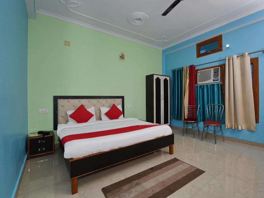 OYO 4409 Hotel Chaitanya Inn