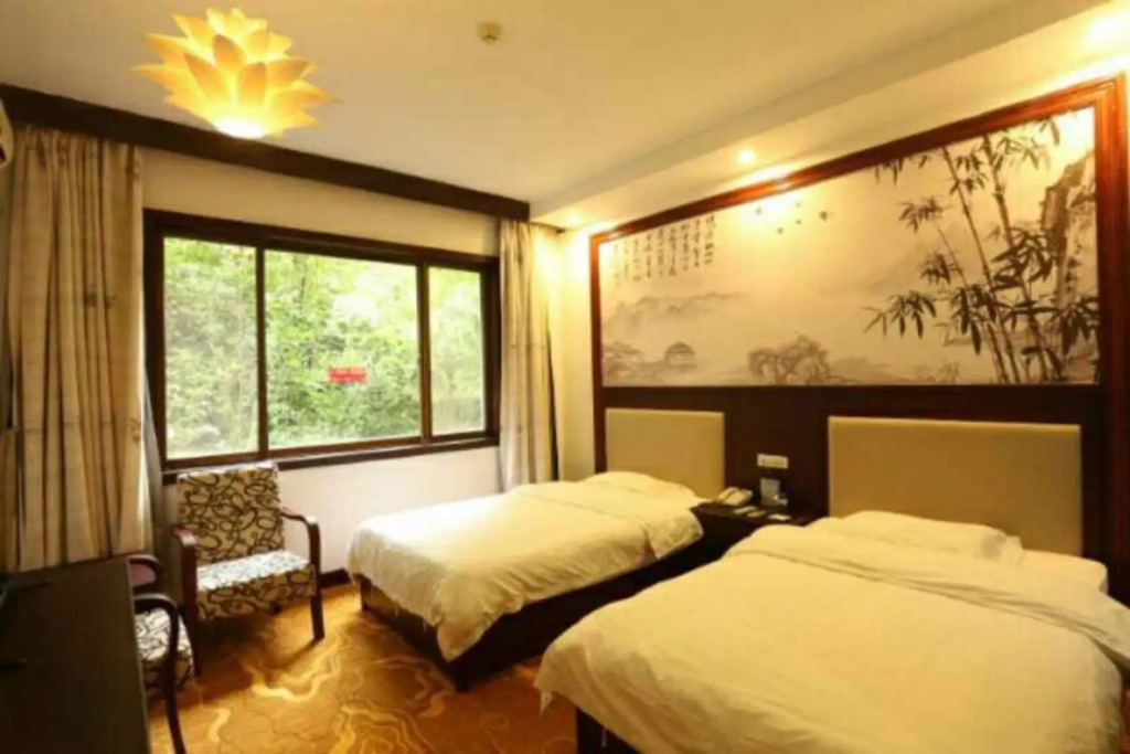 Yangshou Jiangpanhuayuan Hotel