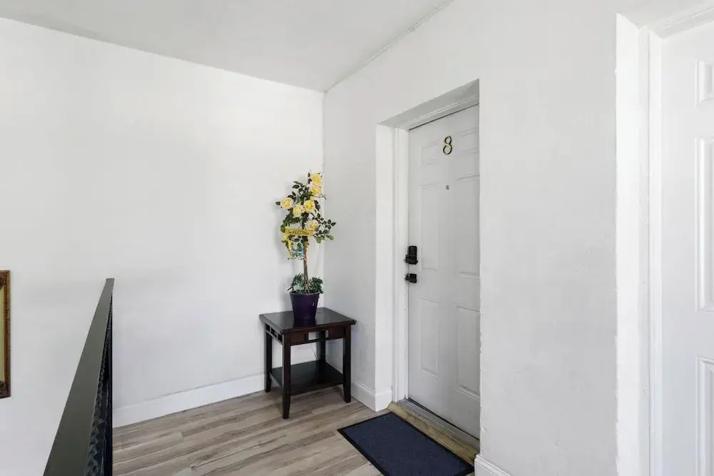 Pet-friendly Brickell Stay Near Beach & City