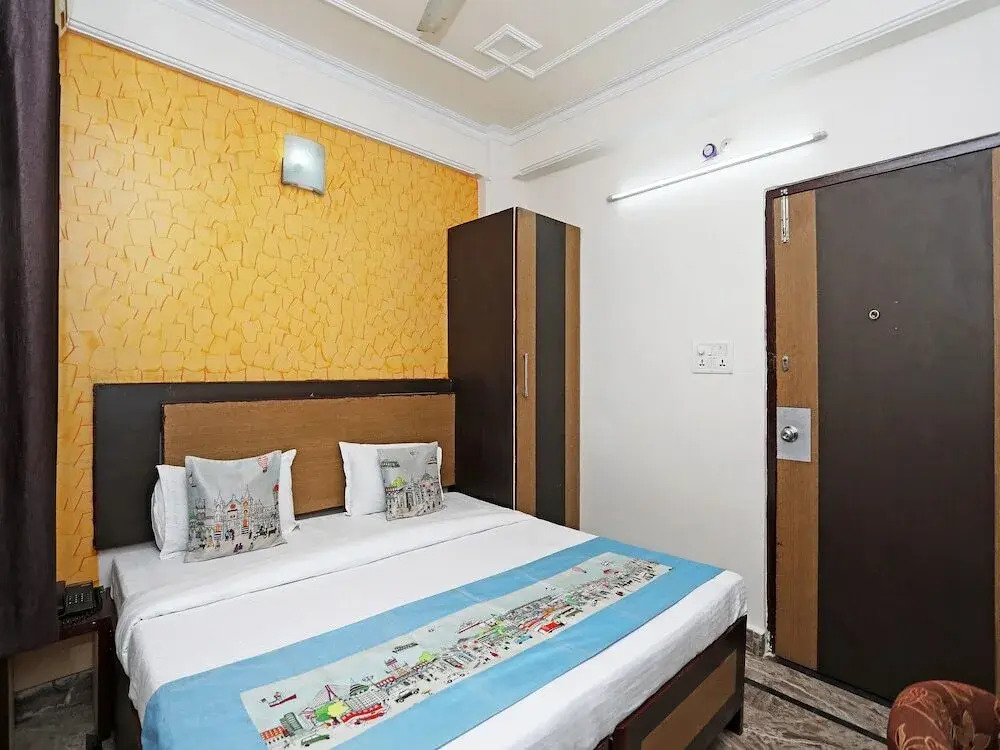 Hotel Indraprasth Residency