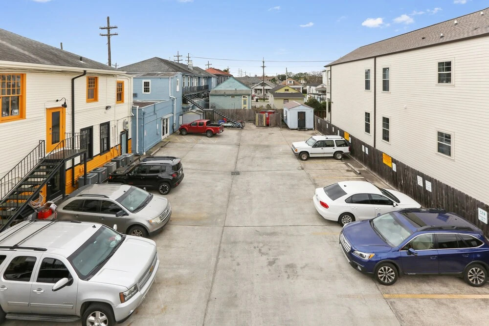 Freret Apartments near Streetcar & Tulane