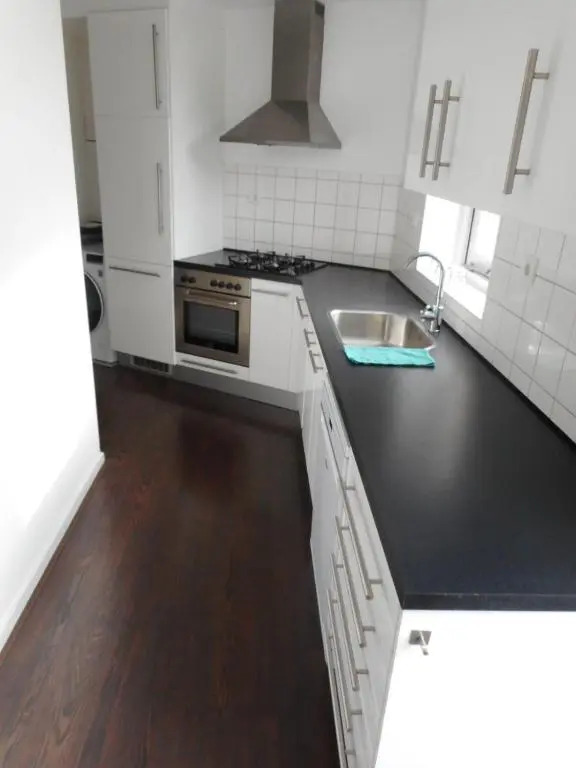 Lovely 2 bedroom condo in Arnhem centre