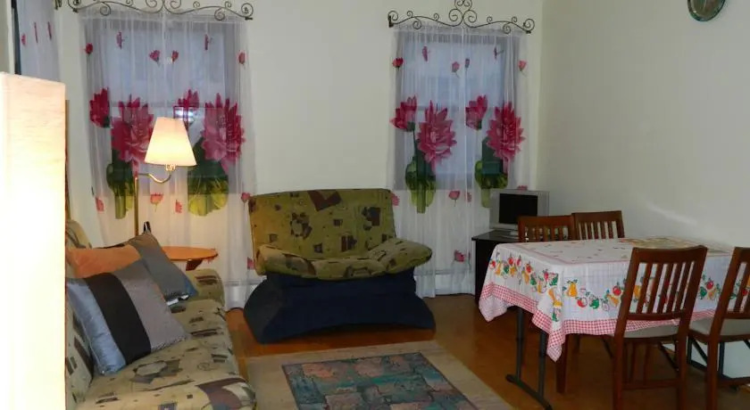 Livingston Apartment