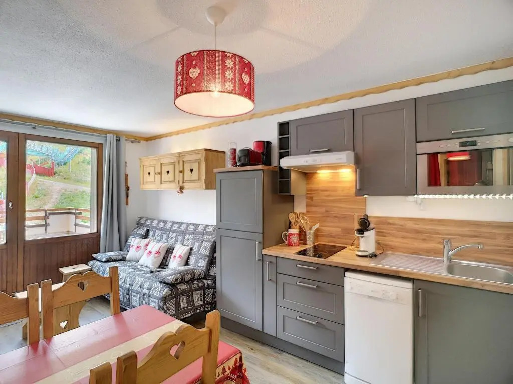 Appartement Les Menuires, 2 pièces, 5 personnes - FR-1-178-88