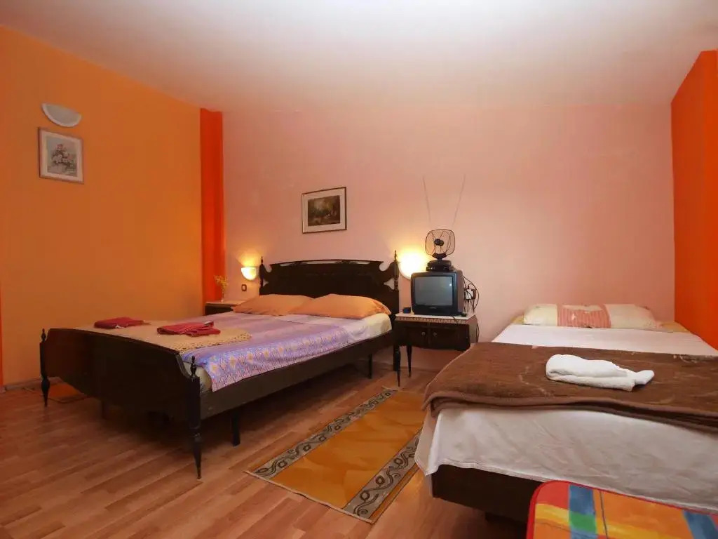 Apartments Slavica 382