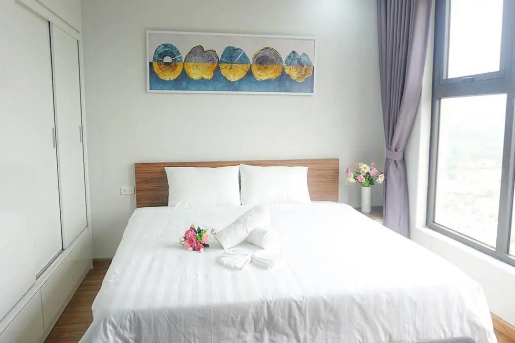 Ecobay Halong 2- Mountain view & near Marina beach