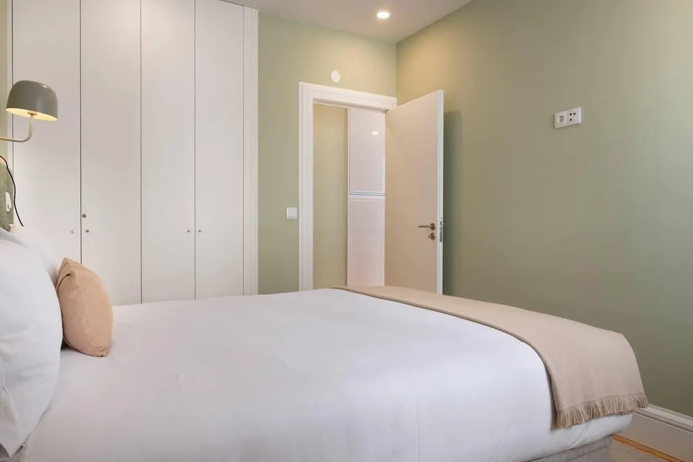 Lovely 1-bed Apartment in Porto, Portugal