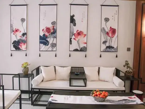 Inner Township Hefeng Exquisite Hotel