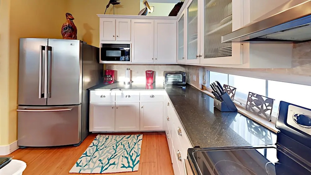 Banyan Beach House - Three Bedroom House