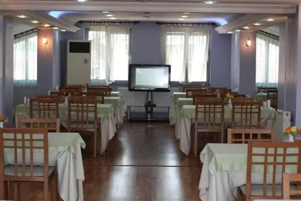 Hur Hotel