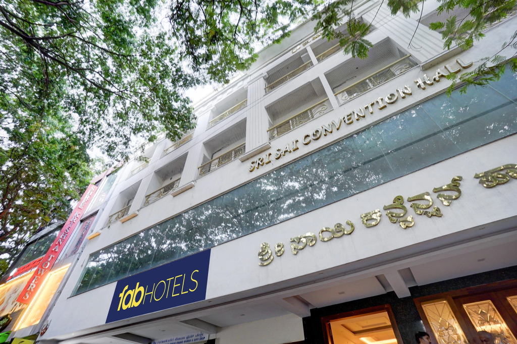 FabHotel GRK Comforts