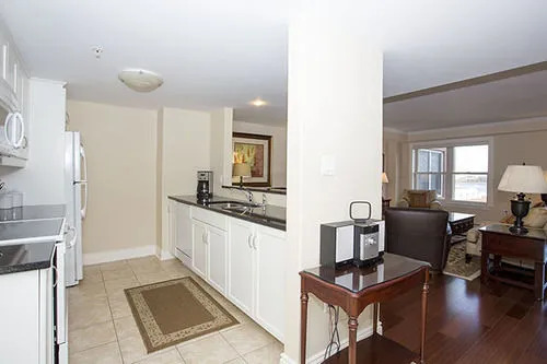 Moore Executive Suites - Letson Court