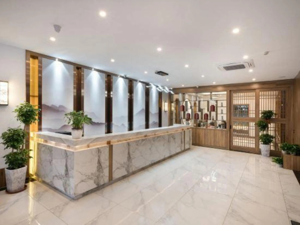 Jiu Jian Tang Bo City Hotel
