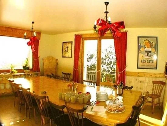 Chalet Bluebell
