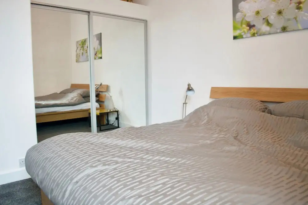 1 Bedroom Flat Near Dalry Area