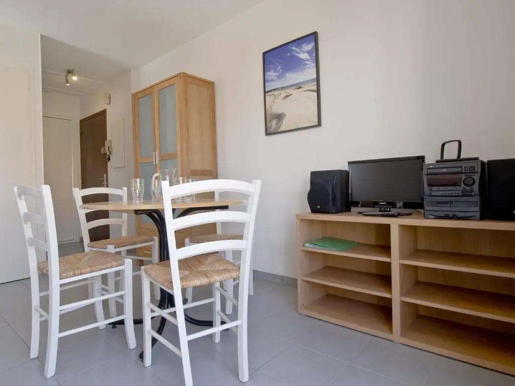 Appartement Les Sables-d'Olonne, 1 pièce, 2 personnes - FR-1-92-760