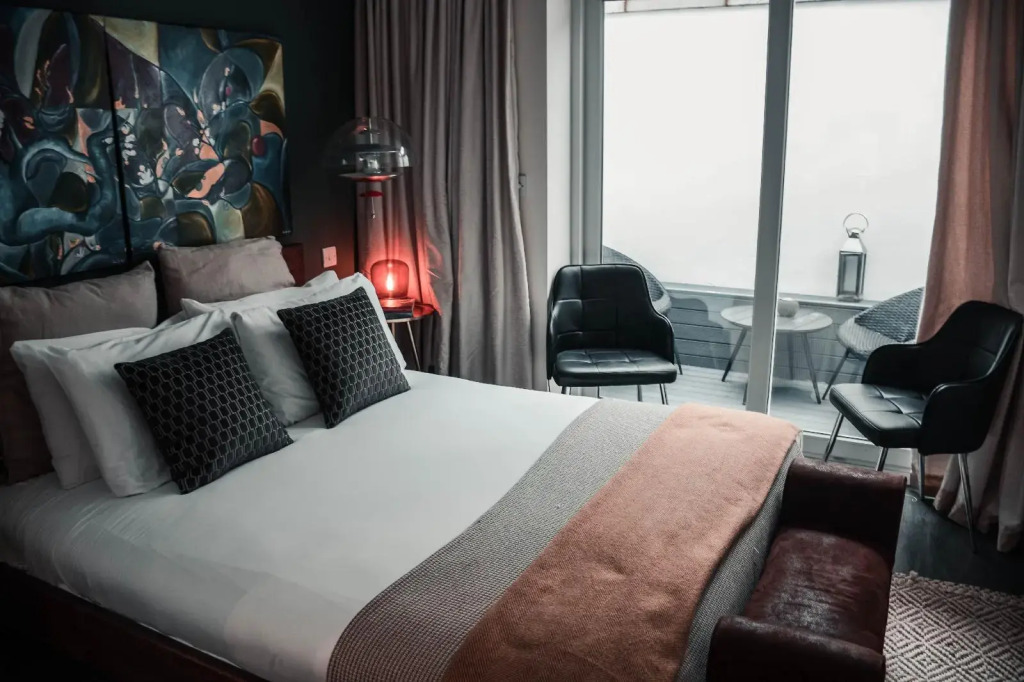Hotel 55